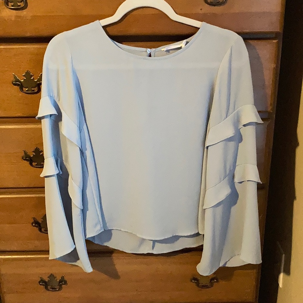 Lush bell sleeve blouse